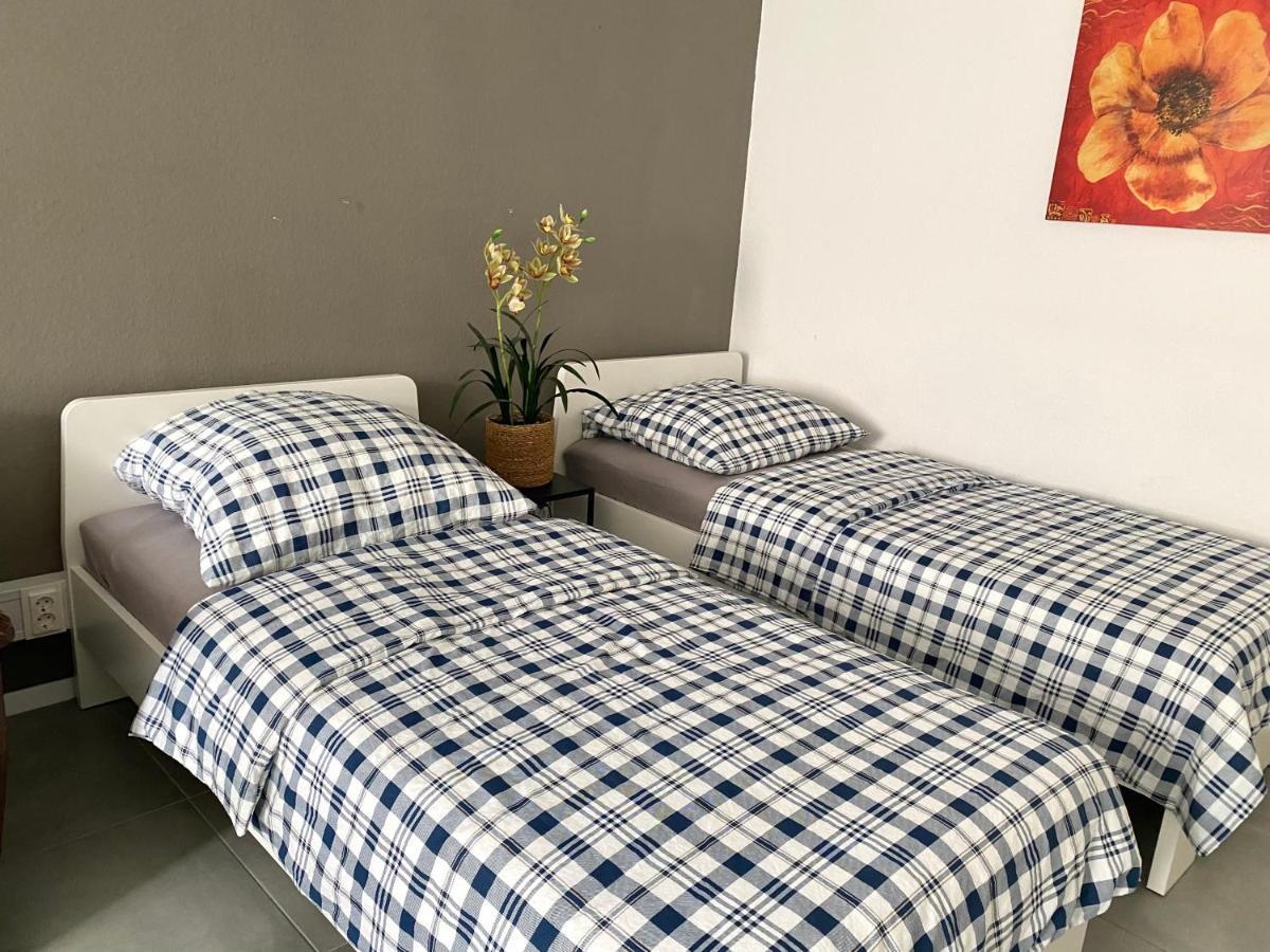 Sweet Home Apartment Hannover West - Contactless Check-In Exterior photo